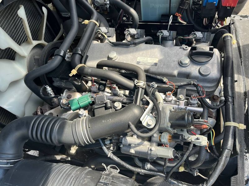 Погрузчик вилочный   Nissan-Unicarriers FG15 267 фото
