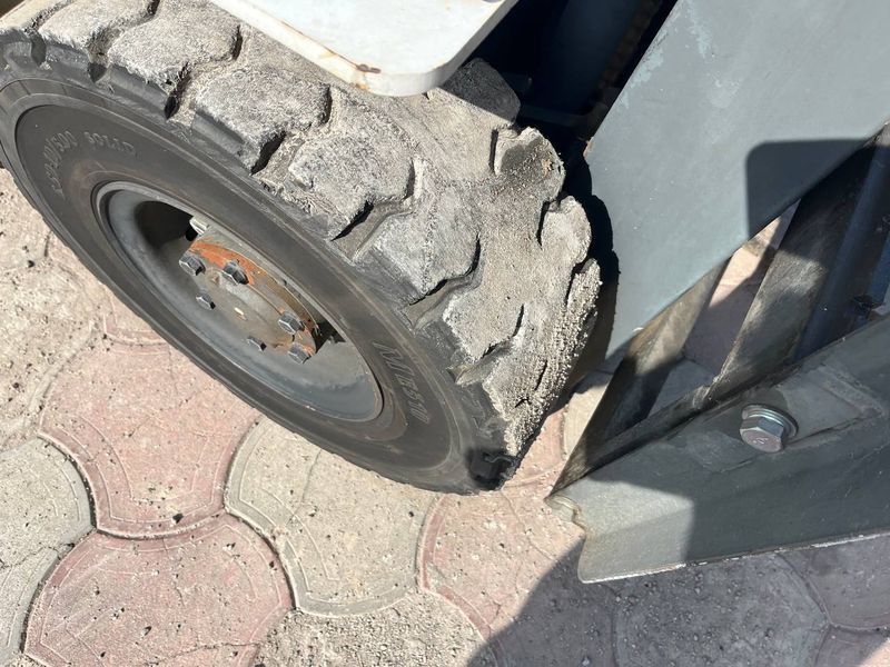 Погрузчик вилочный   Nissan FG15 269 фото