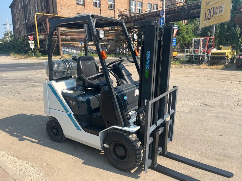 Погрузчик вилочный   Nissan-Unicarriers FGE15T 272 фото
