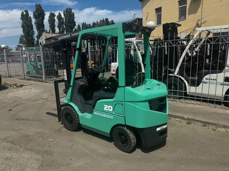 Навантажувач вилковий MITSUBISHI FGE20T compact 138 фото